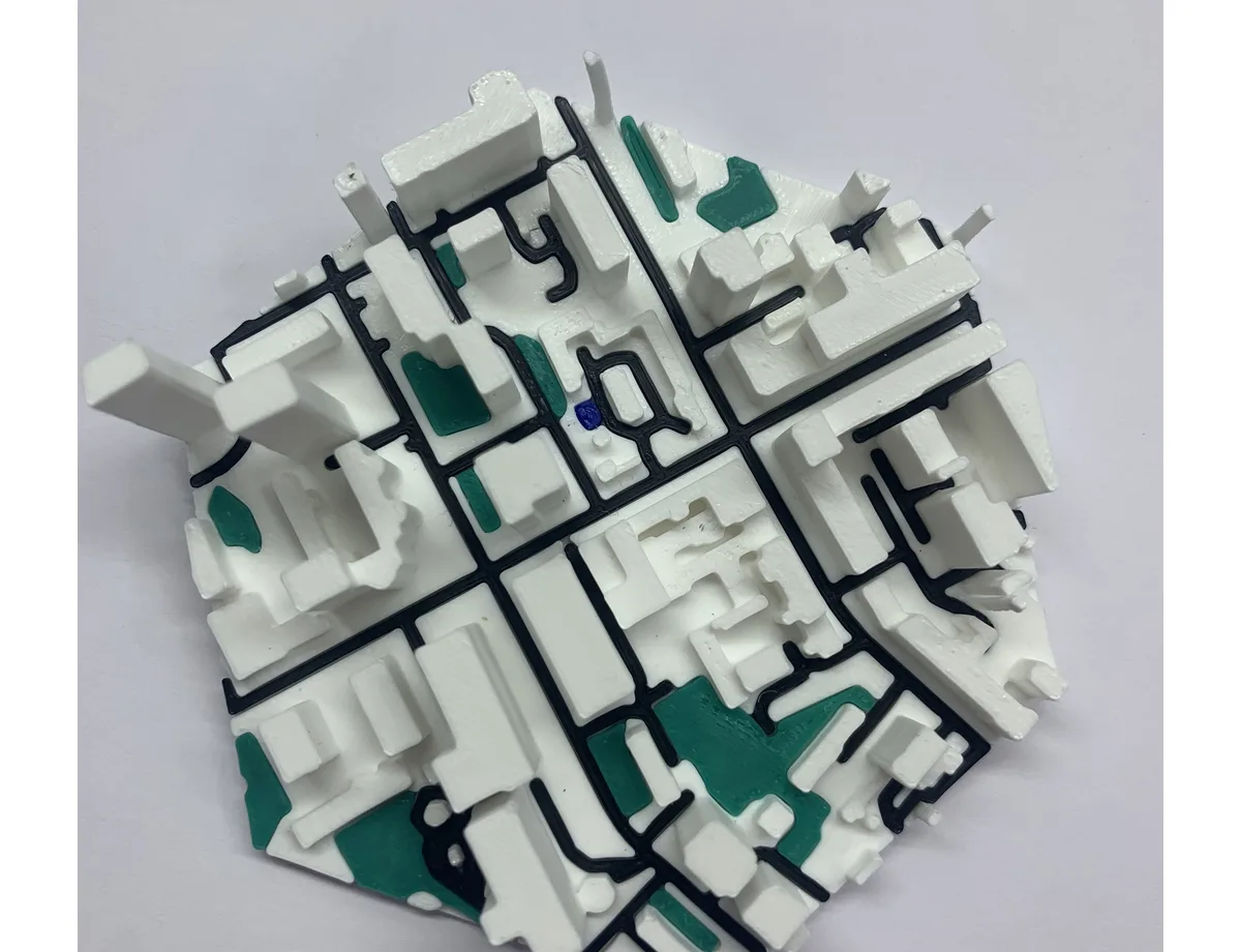 Photo of a real printed Monadruk product 1