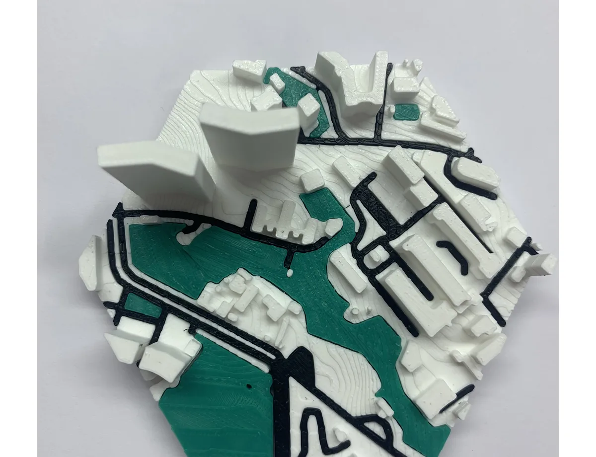 Photo of a real printed Monadruk product 3