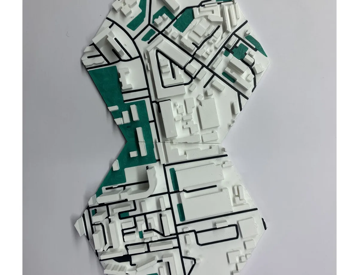 Photo of a real printed Monadruk product 9